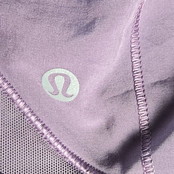 Lululemon Hotty Hot Short II *2.5" - 8 Smoked Mulberry - Picture 5 of 6